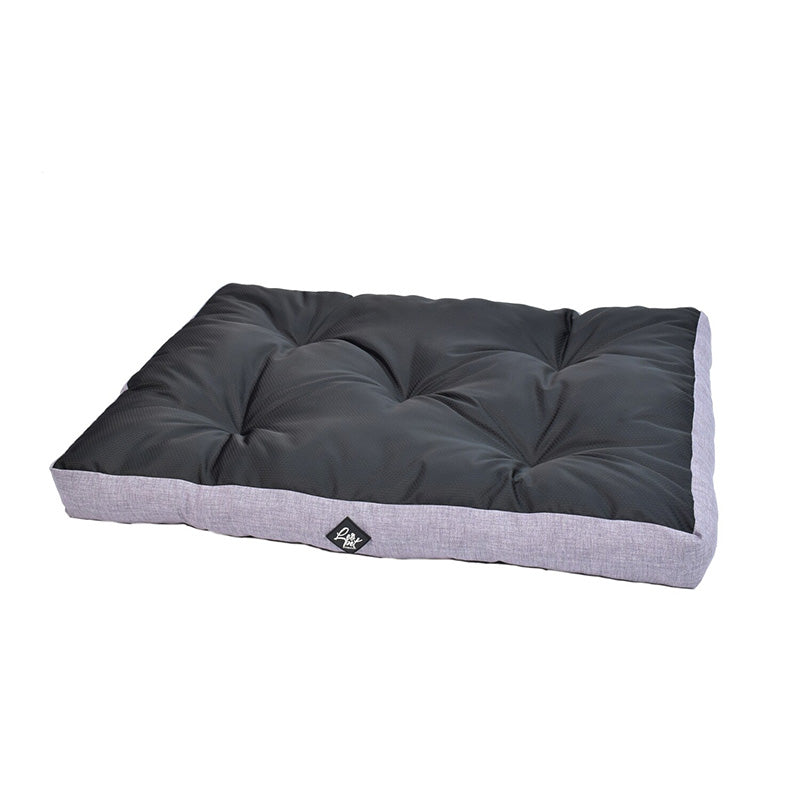 Materassino rettangolare AGRIAPPIA LeoPet con impunture, dimensioni 70x50 cm, morbido e confortevole per animali domestici.