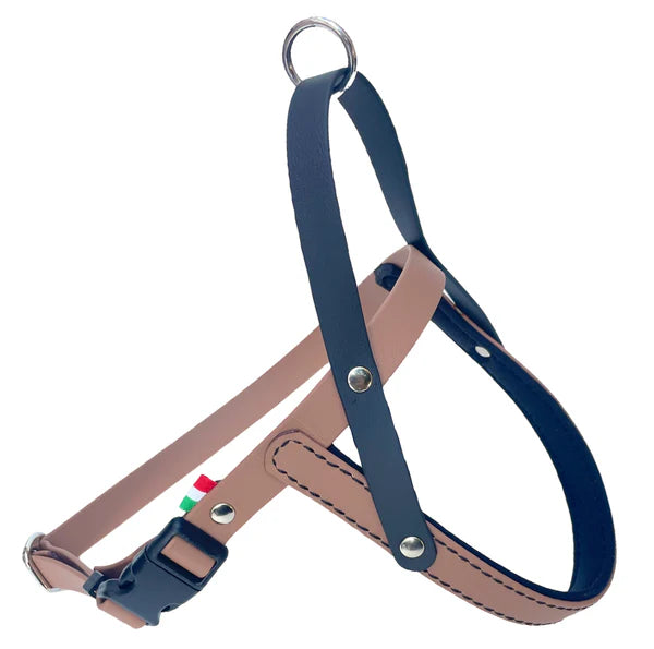 Pettorina in PVC AGRIAPPIA, resistente e comoda, con fibbie regolabili per cani di taglia media e grande.