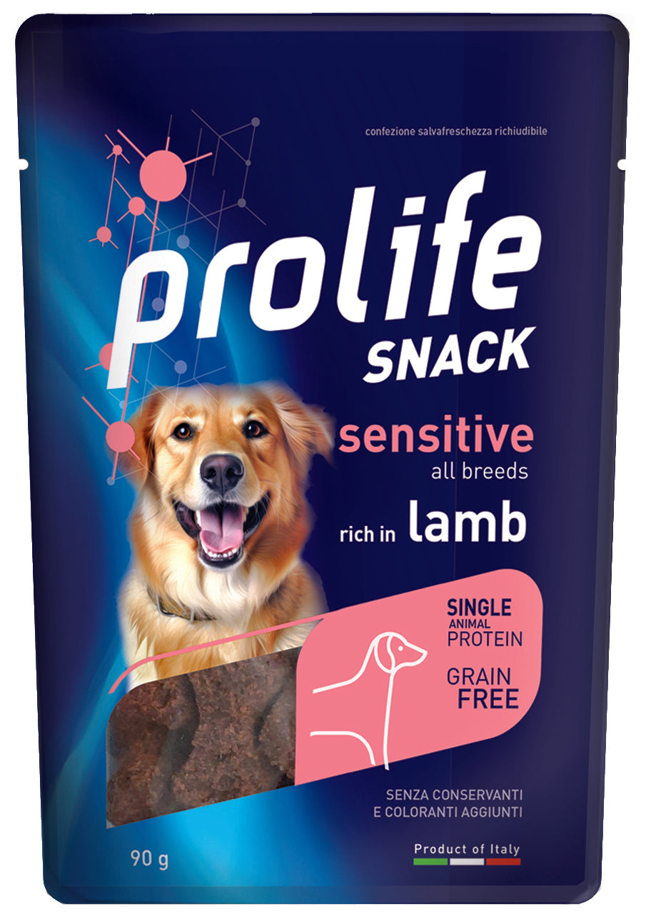 Snack a forma di bastoncino Prolife Cane di AGRIAPPIA, con carne di agnello, ideale per spuntini salutari per cani.