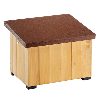 Cuccia Baita AgriaPPIA per cani, struttura in legno con porta e tetto spiovente, ideale per il riposo all'aperto.