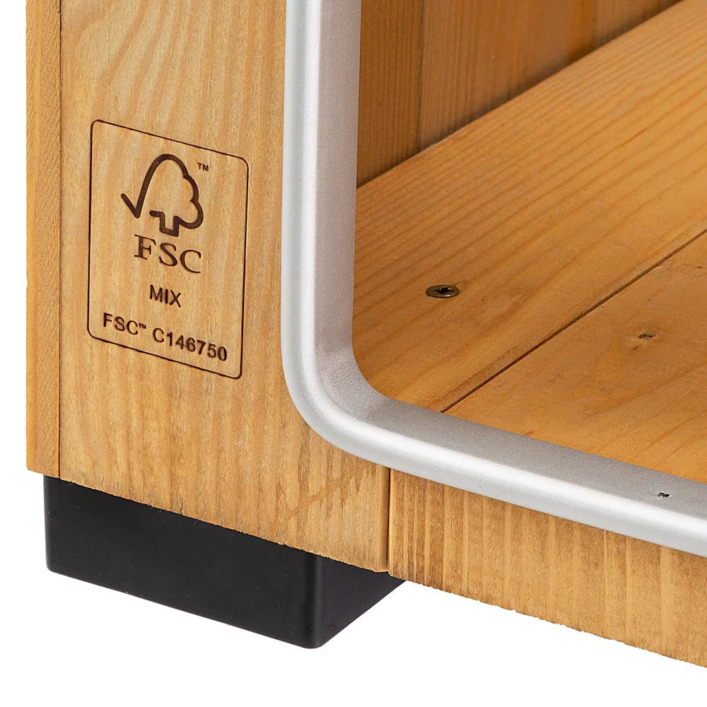 Cuccia Baita AGRIAPPIA per cani, struttura in legno con tetto spiovente e porta, ideale per spazi esterni e comfort animale