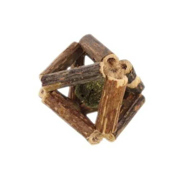 Gioco per gatti AGRIAPPIA con poligono in MATA Tabi e pallina con catnip, divertente e stimolante per i felini.