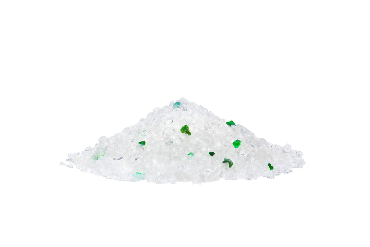 Granuli di gesso Sanicat Diamonds Aloe Vera di AGRIAPPIA, in contenitore verde, con cristalli di deodorante profumati all'aloe vera.